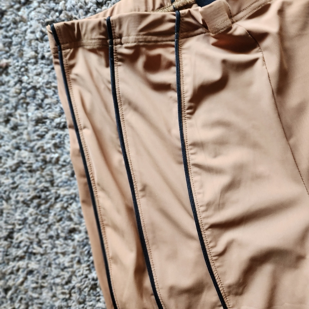 Sorella Shape tan color Piping legging size 1xl - Picture 8 of 10